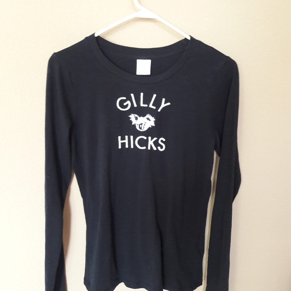 Gilly Hicks long sleeve t shirt